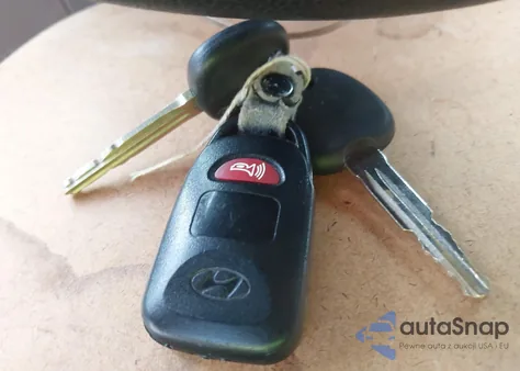 2015 Hyundai Elantra Se from USA, damaged, VIN 5NPDH4AE5FH649459